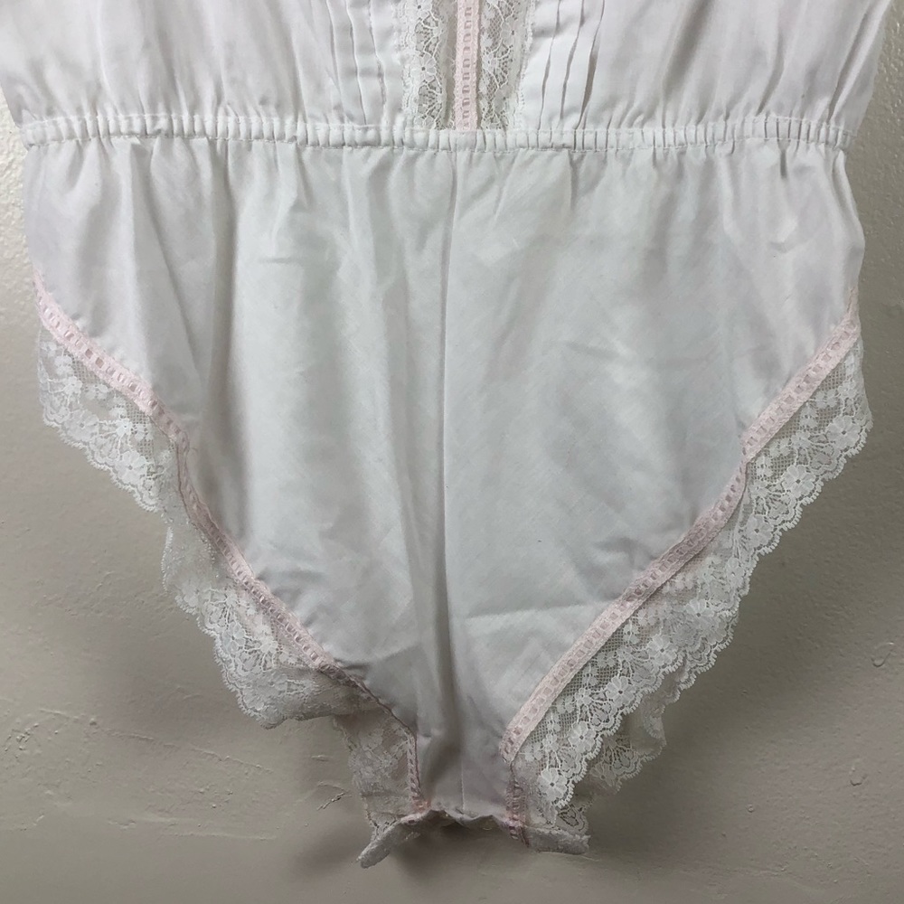 Victoria Secret Lace Detailed Bodysuit - Picture 3 of 5